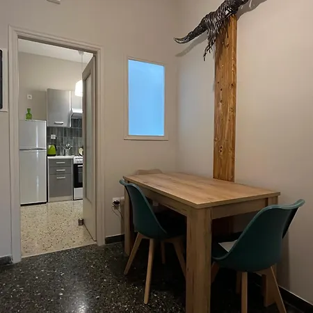 Artist's 1 Bd In Keramikos Apartament Atena